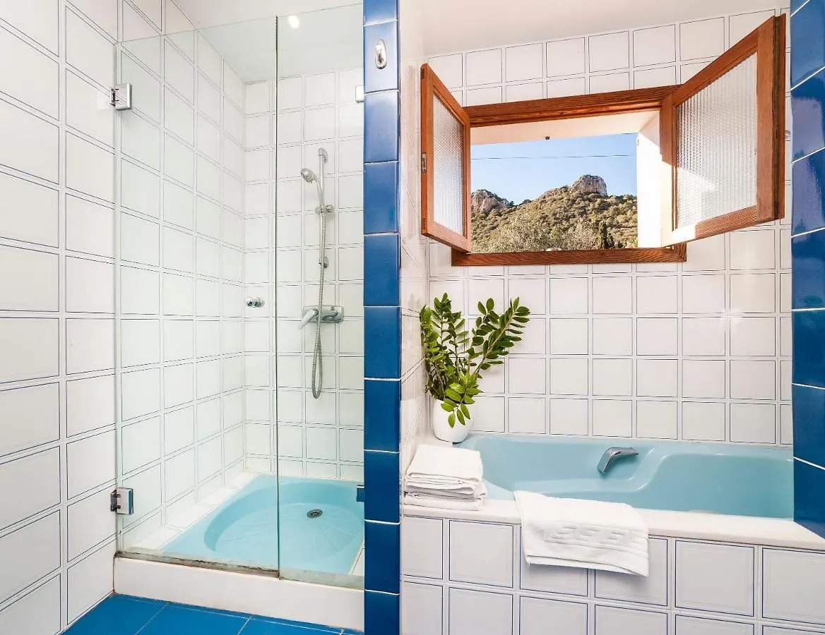Villa With Pool Near The Beach - Es Garrover Cala Millor  Spanien